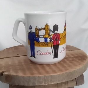 Souvenir tea cup London, England